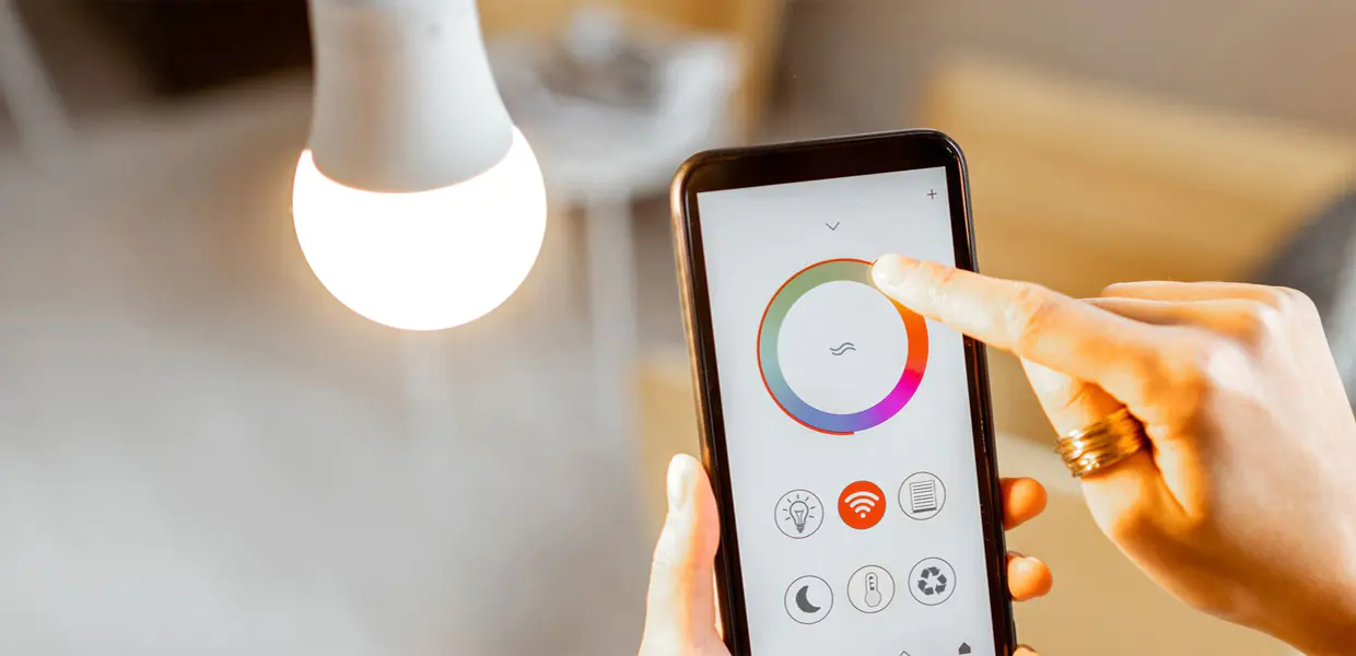 Longer Lighting: Reshaping competitive advantage with smart lamps